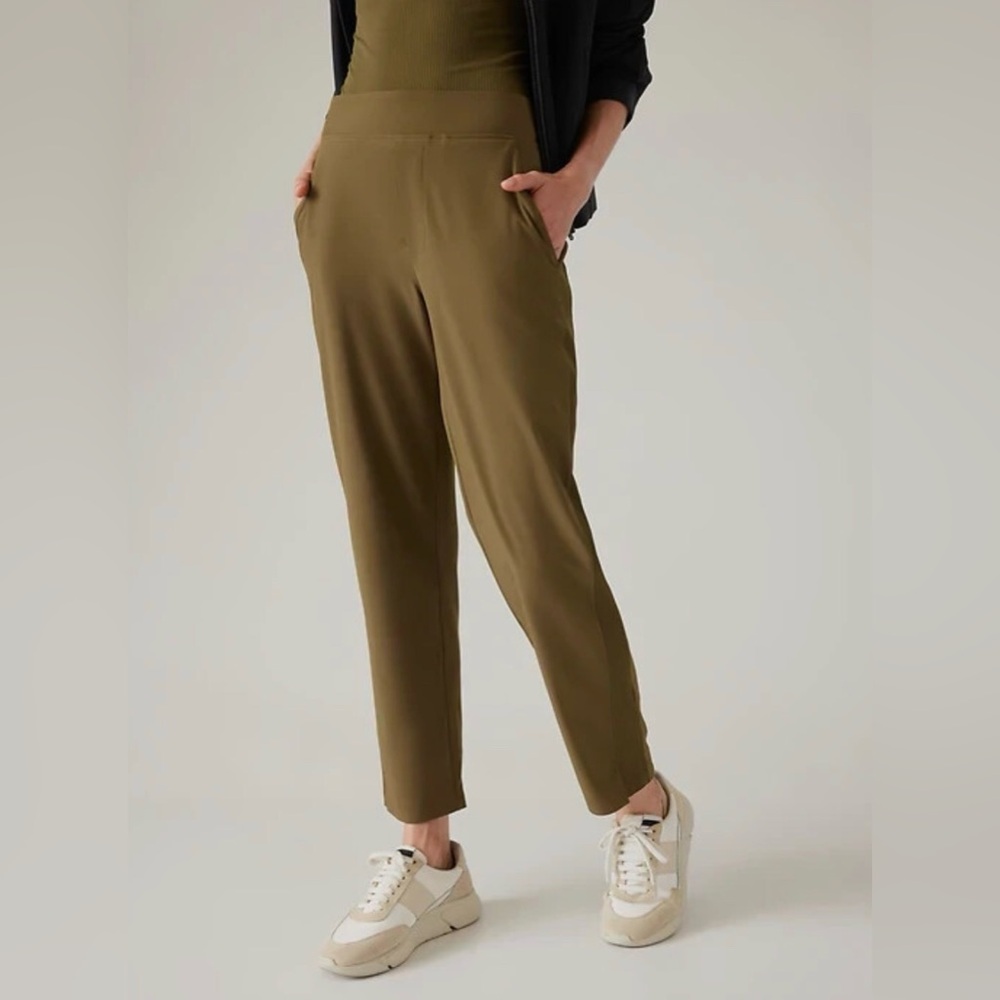 Athleta Brooklyn Mid Rise Ankle Pant Size 0 Acacia Olive